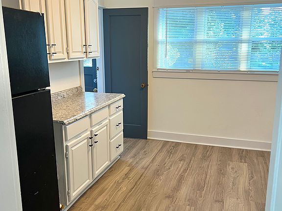 5th image of 257 Monica Dr