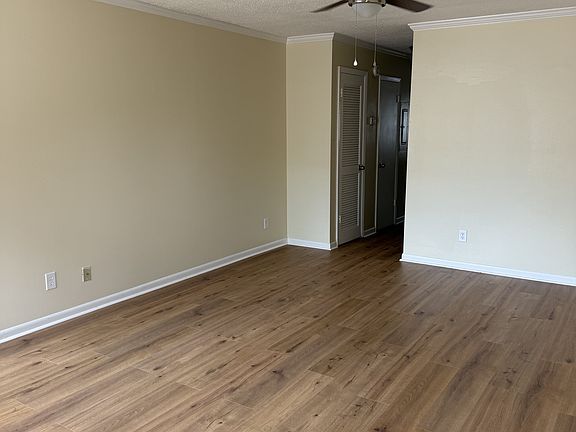 5th image of 2225 Golf Rd SW #409-1