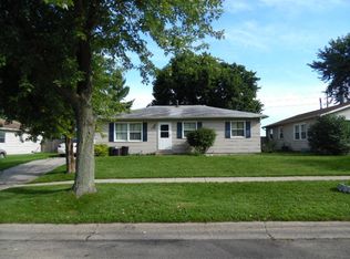 306 Southview Dr, Rochelle, IL 61068