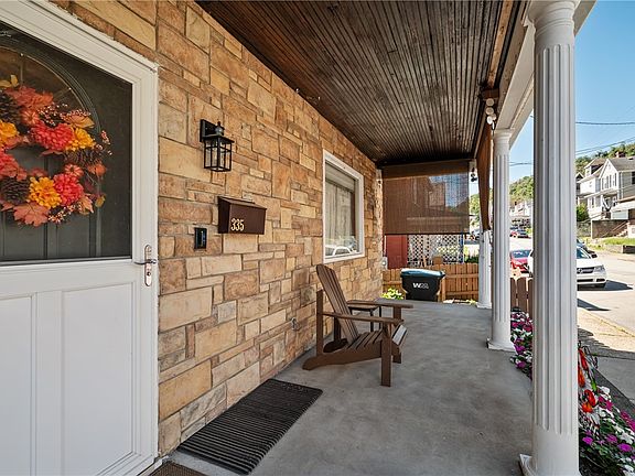 3rd image of 335 W 8th Ave