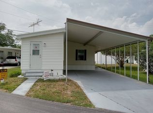 895 E Colonial Cir, Daytona Beach, FL 32117