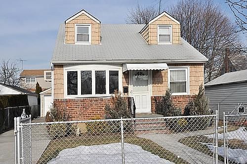 1st image of 2369 Cambridge St