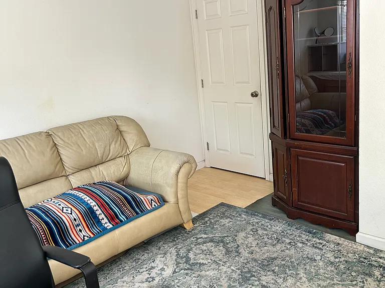 32 Buchanan Ct — Photo 4