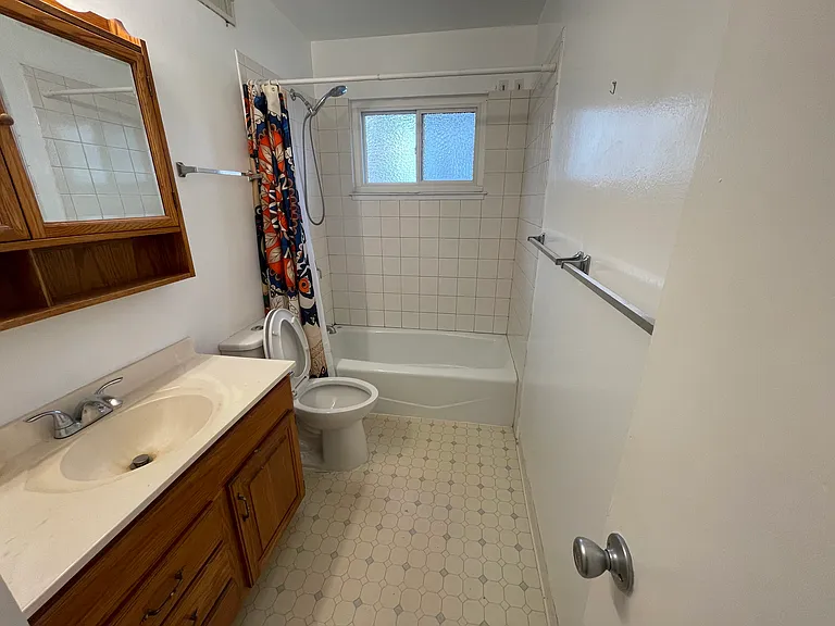 3420 Fleetwood Dr — Photo 16