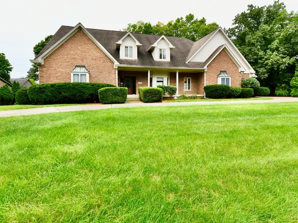 9719 Decatur Dr, Indianapolis, IN 46256