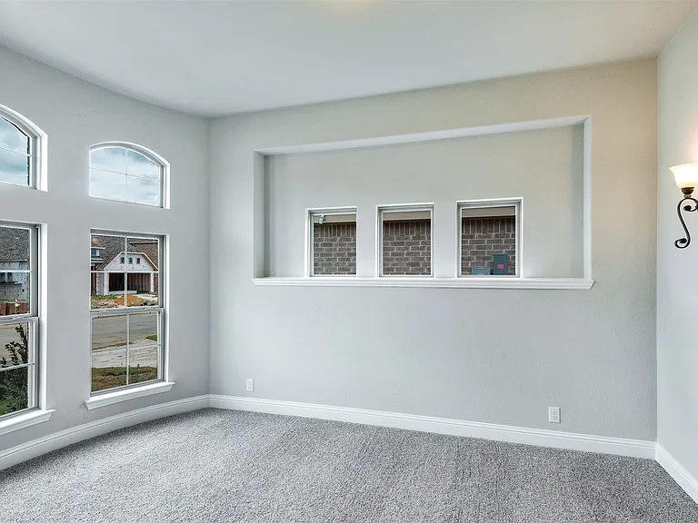 6026 Priory Dr — Photo 5
