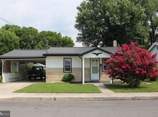 12 Edgar Ave, Petersburg, WV
