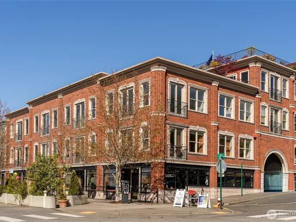 1134 Finnegan Way #201, Bellingham, WA 98225
