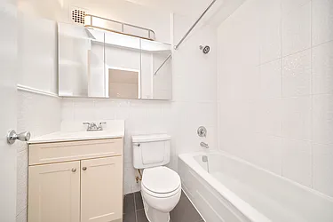 Rented by Living New York