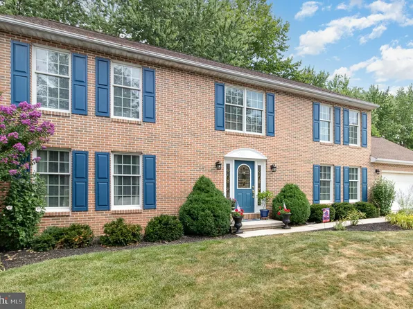 842 Acri Rd, Mechanicsburg, PA 17050