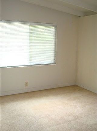 2nd image of 1907 Miner Ave
