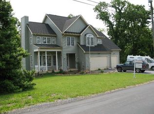 1399 Chilly Hollow Rd, Berryville, VA 22611