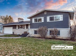 2052 S 2000 W #UP, Syracuse, UT 84075