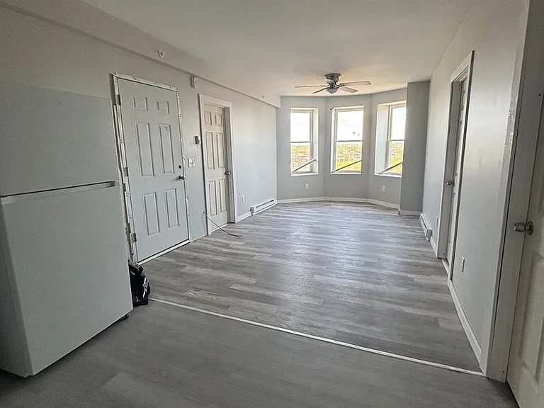 287 Elm St — Photo 3