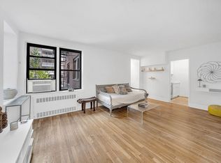 54 E 8th St APT 3L, Manhattan, NY