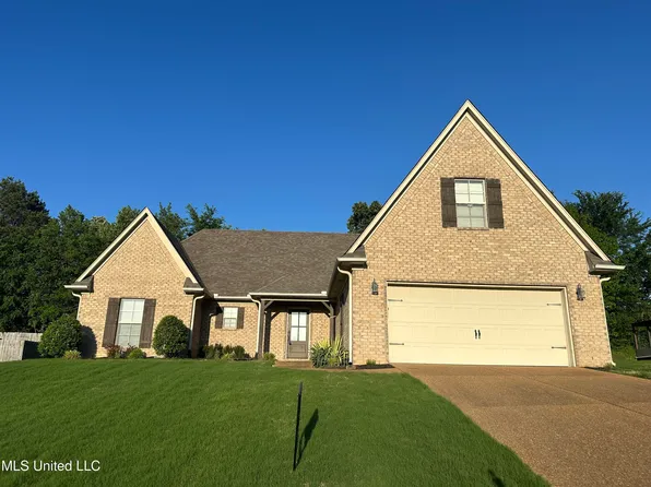 1478 Lake Front Dr, Hernando, MS 38632