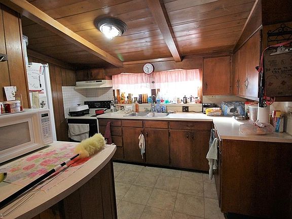 5th image of 1004 Harrison Ave
