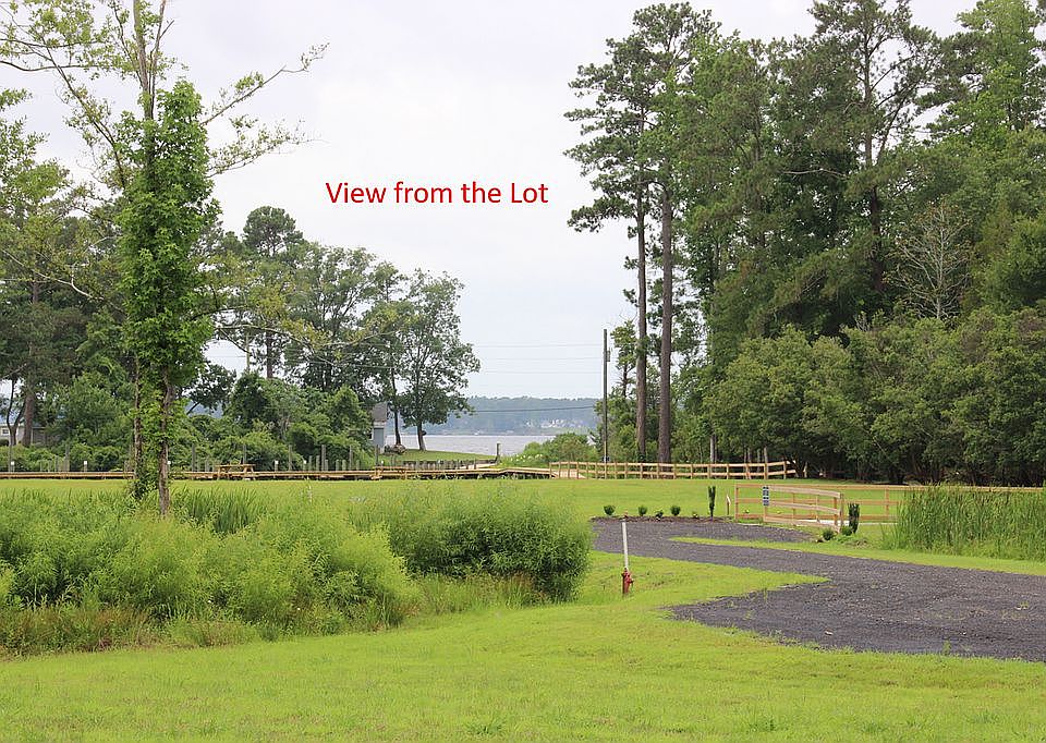 1st image of Riverview Dr