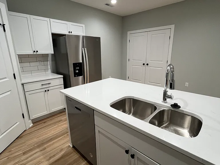 6812 W Kollmeyer St — Photo 30