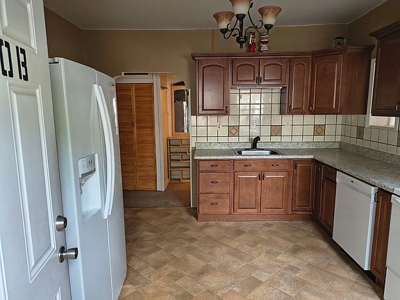 2nd image of 3130 Maury Ave #B