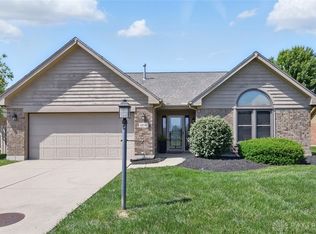 2241 Four Seasons Trl, Miamisburg, OH 45342