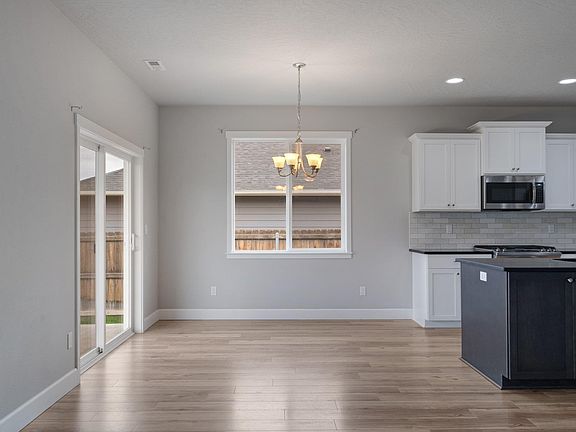 5th image of 3148 S Wilson Pl
