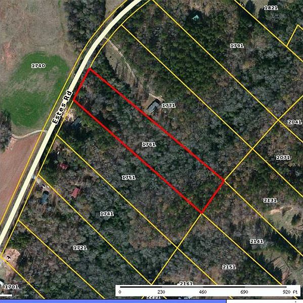 2nd image of 1761 Estes Rd