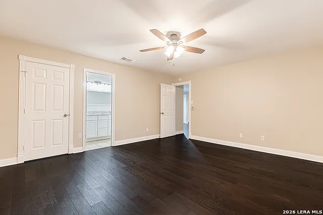 21514 Longwood — Photo 24