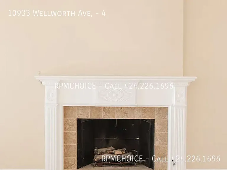 10933 Wellworth Ave #4 — Photo 15