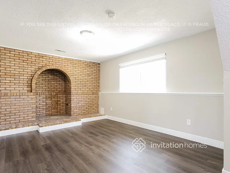 19495 E Nassau Dr — Photo 8