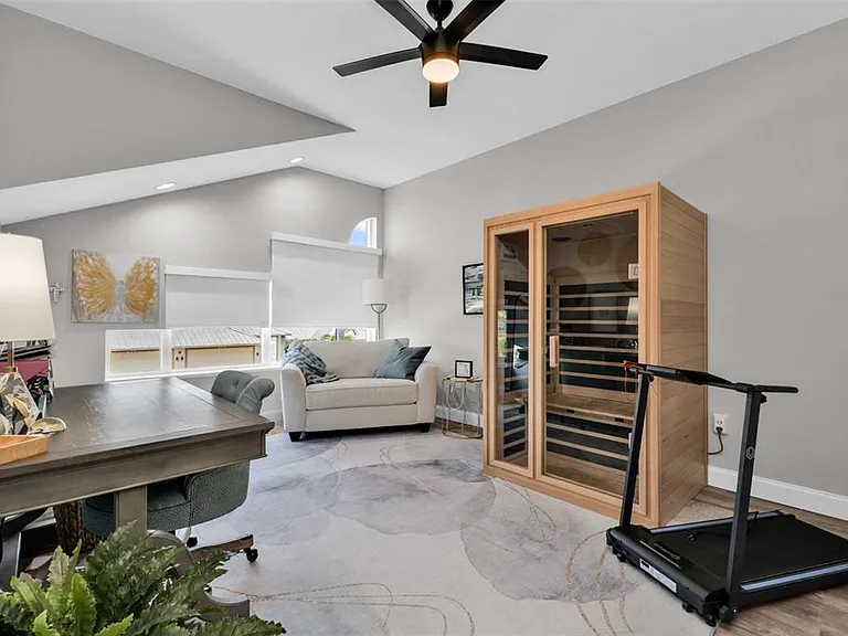 276 Lewis Cir #112 — Photo 31