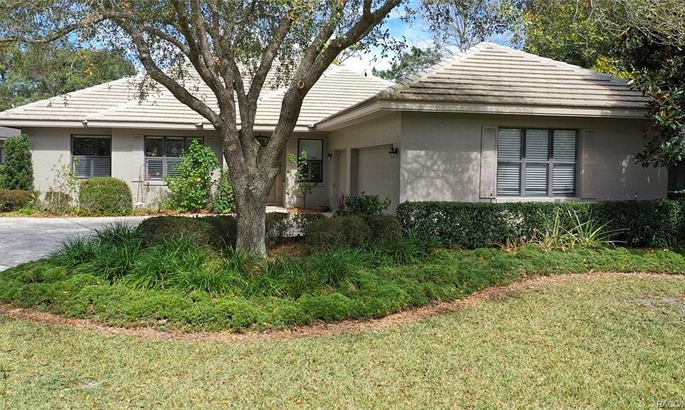 1st image of 3161 W Bermuda Dunes Dr