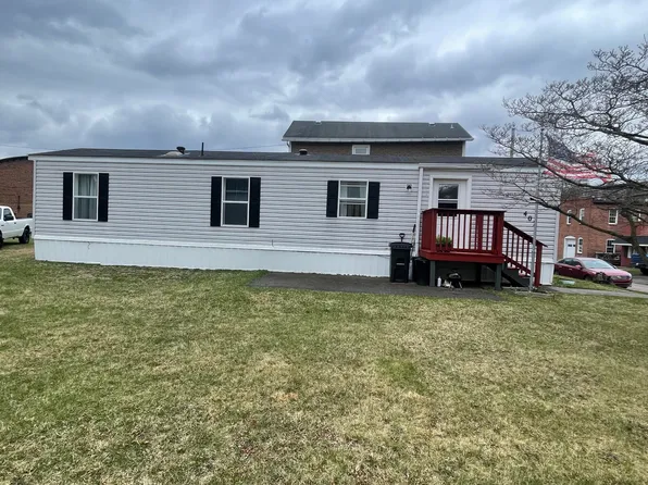 407 Grant St #&-424, Reynoldsville, PA 15851