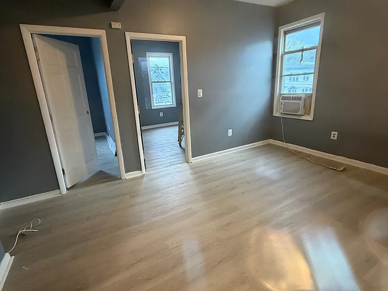 36 Valley St #2 — Photo 7