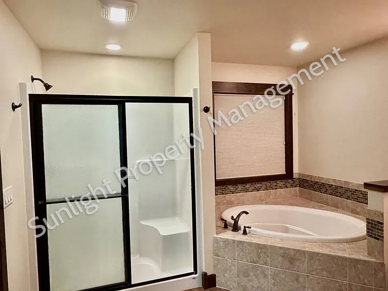5281 River Rd — Photo 9