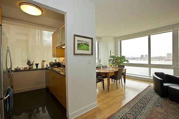 Rented by Keller Williams NYC | media 40
