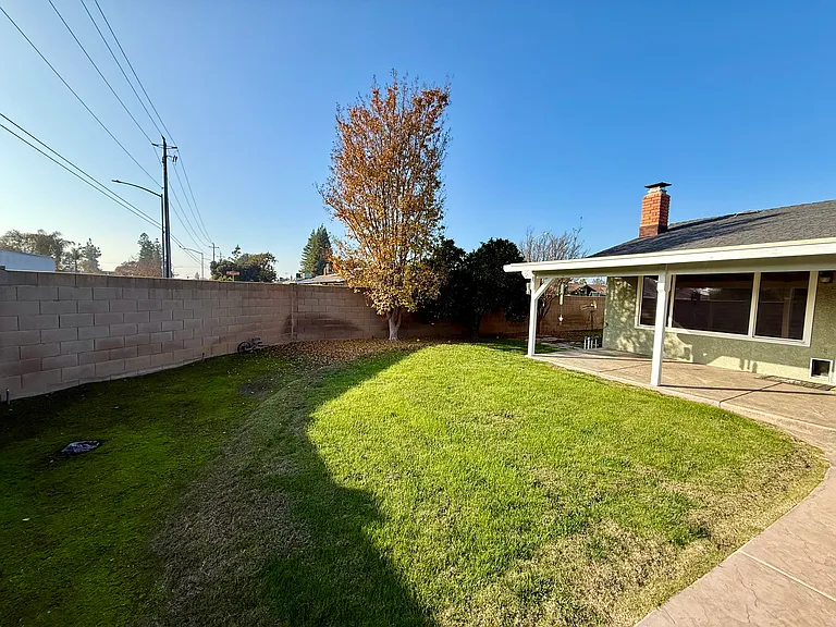1916 Calimyrna Ave — Photo 17