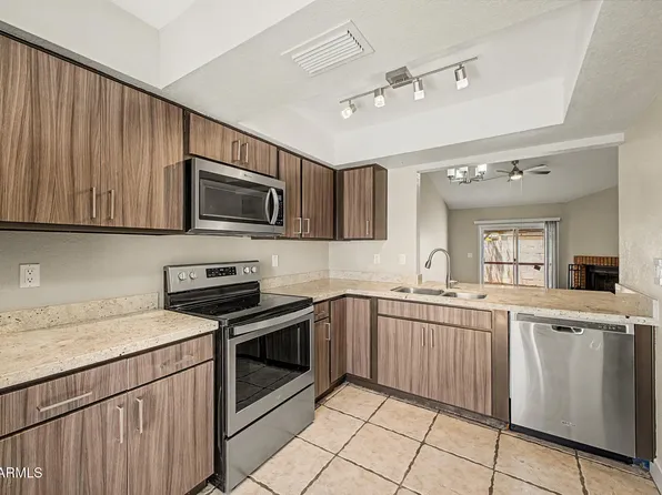 302 N SYCAMORE -- #22, Mesa, AZ 85201