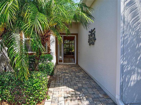3rd image of 4655 Nottoway Dr