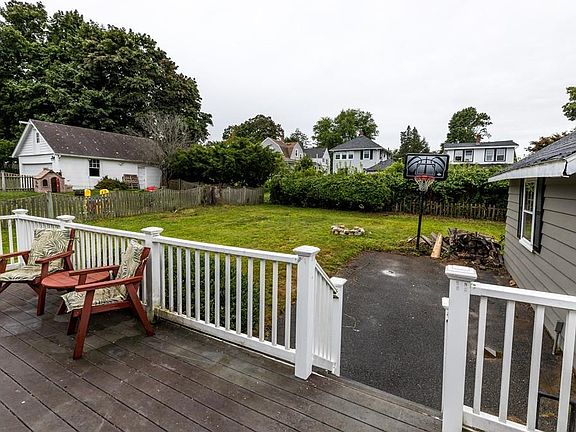 3rd image of 47 Upland Ave
