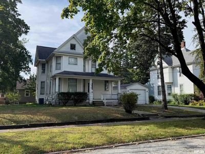 1520 28th Ave, Moline, IL, 61265