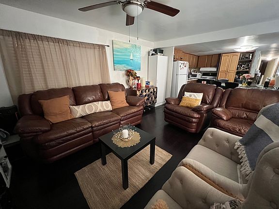 4th image of 3081 SW 53rd Ave