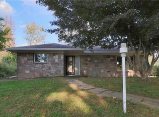 208 Kendon Dr, Easton, PA 18045