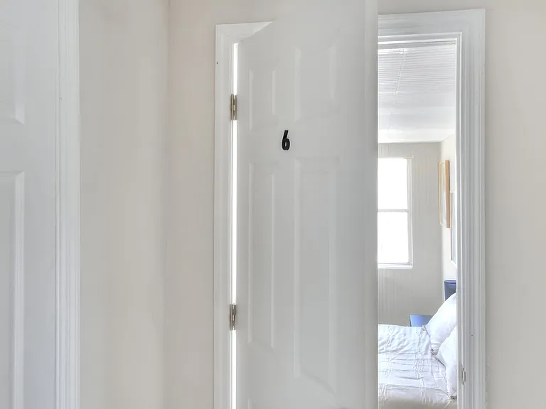 Room 6