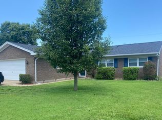 2323 Middleground Dr, Owensboro, KY 42301