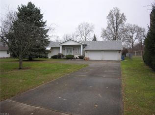976 Cooper Foster Park Rd, Lorain, OH 44053