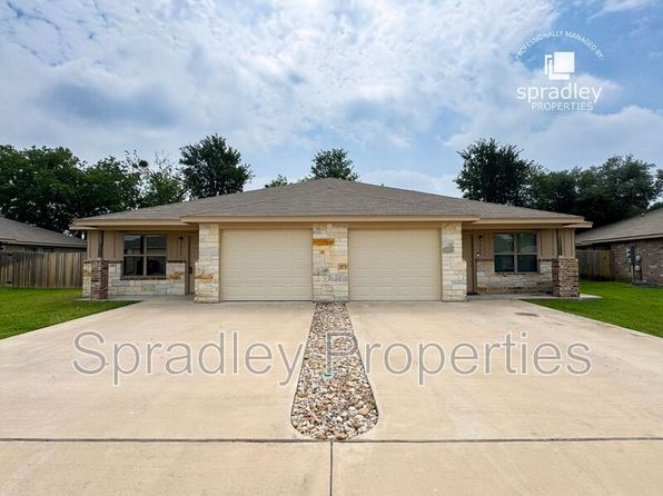 1542 Brazos Rd