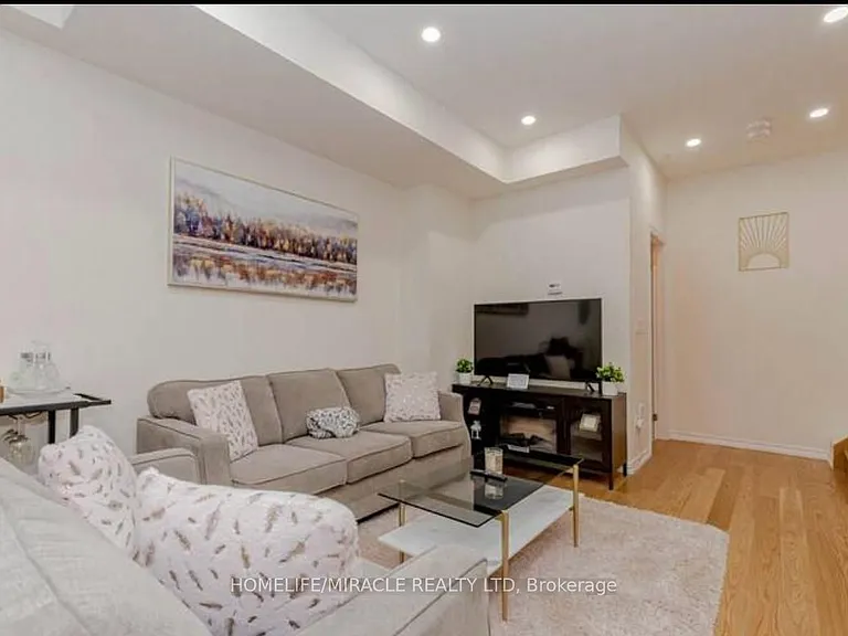 181 Parktree Dr — Photo 9