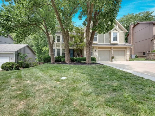 11509 Carter St, Overland Park, KS 66210