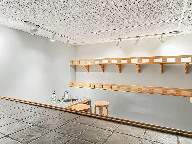 103 Maple Ave — Photo 21
